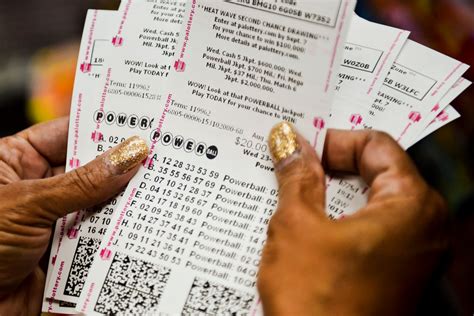 can canadians play powerball|Powerball jackpot climbs to US$800 million, and .